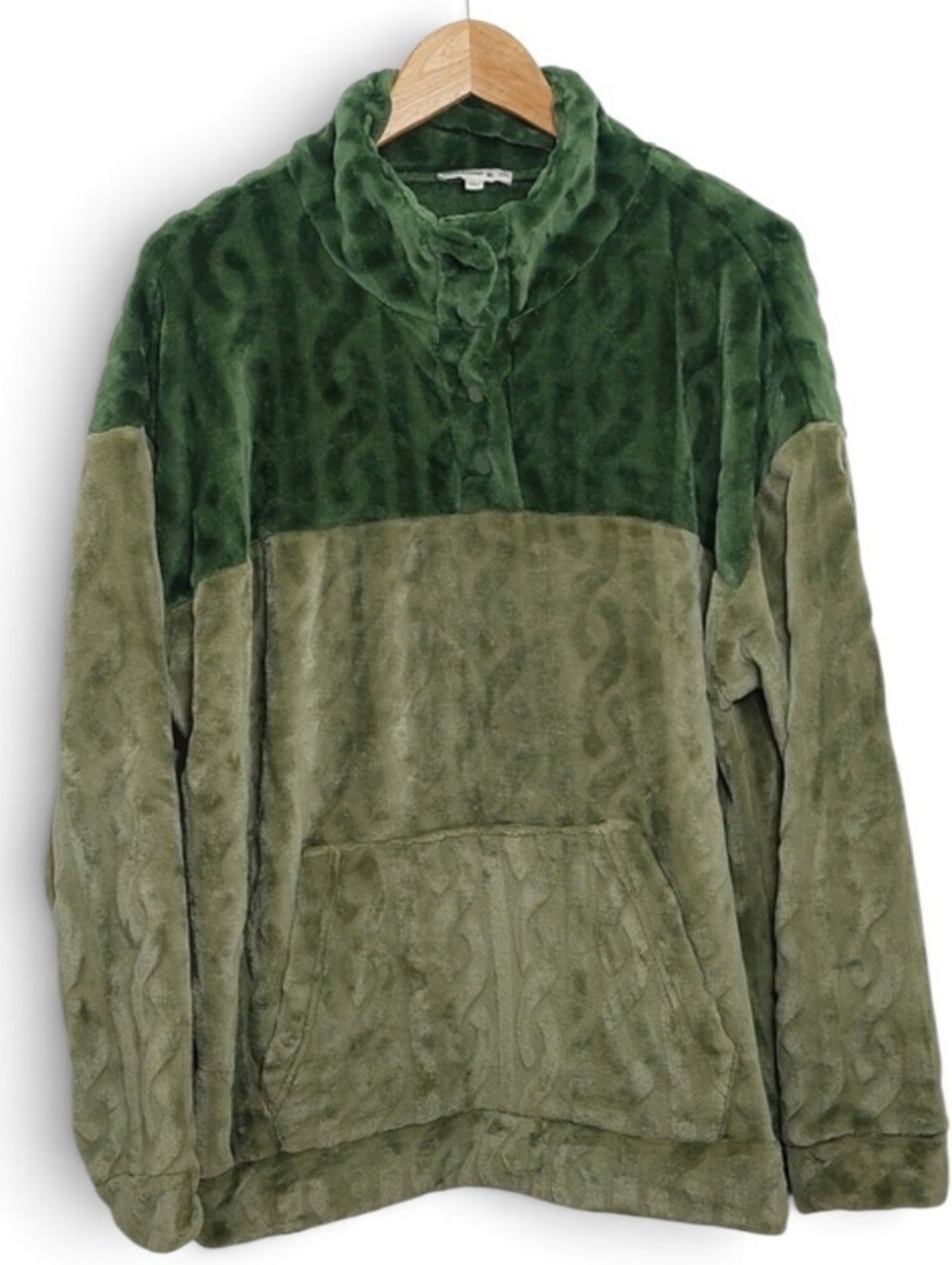 BearPaw Women's Size XXL Two Tone Green Plush Crewneck Pullover Fuzzy Warm